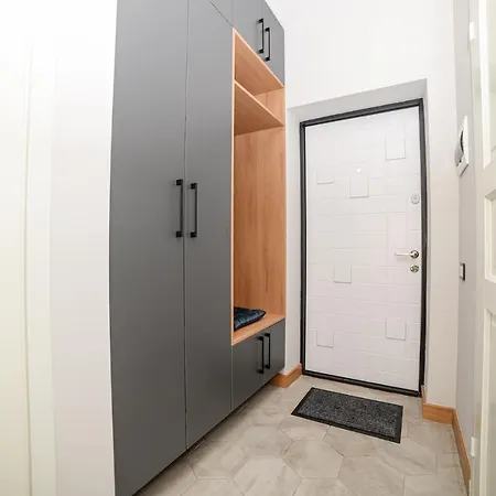 S22 Apartment *