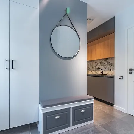 Apartment S22 *