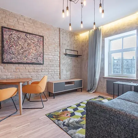 S22 Apartment *
