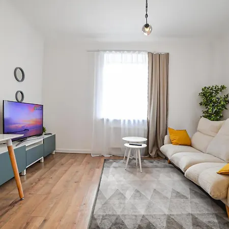 Apartment S22