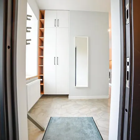 Apartment S22 *